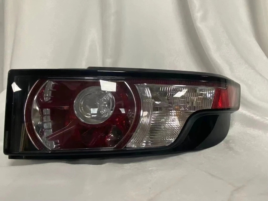For Range Rover Evoque 2012-2015 Tail Lamp Rear Light Tail Light LR060040 LR060041   LR057981 LR058817 LR074796  Tail Light